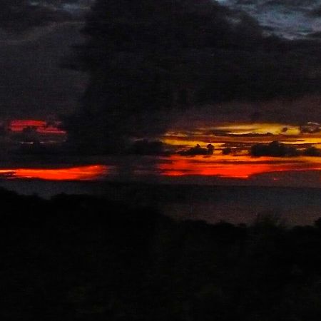 Roatan Bed & Breakfast Apartments เวสต์เอนด์ ภายนอก รูปภาพ
