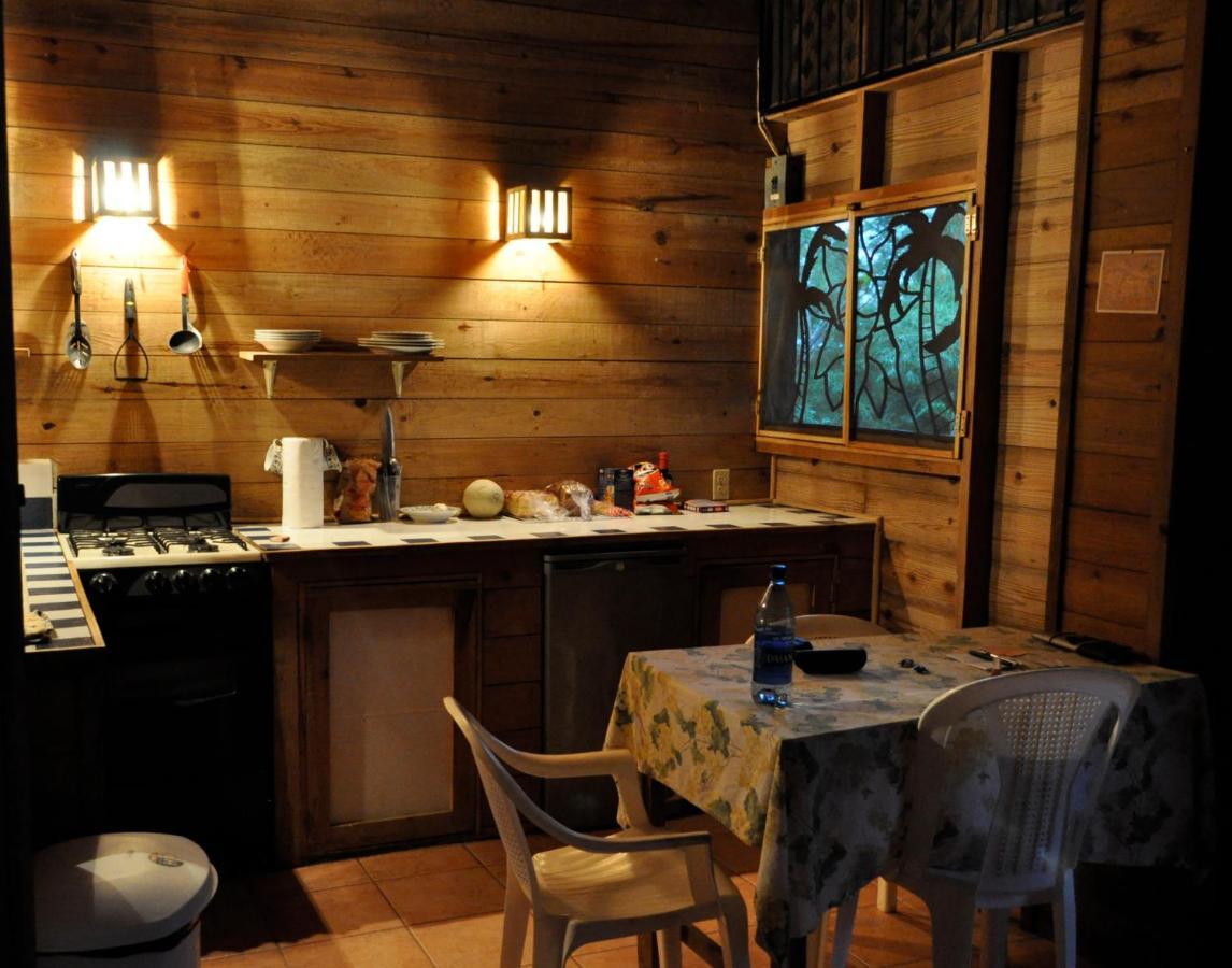 Roatan Bed & Breakfast Apartments เวสต์เอนด์ ห้อง รูปภาพ